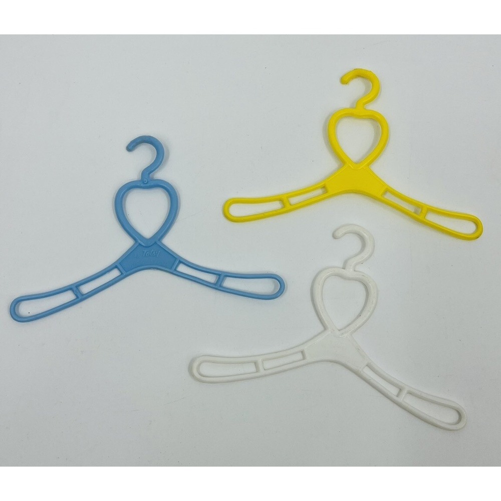 Vintage Totsy Garden Doll Clothes Hangers Lot of 3 Hearts Hong Kong
